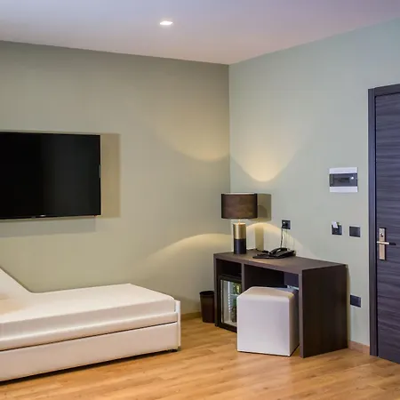 Hotel Europa Art 4*